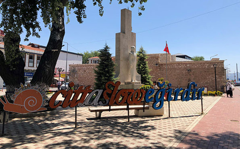 Renk değiştiren Göl Eğirdir