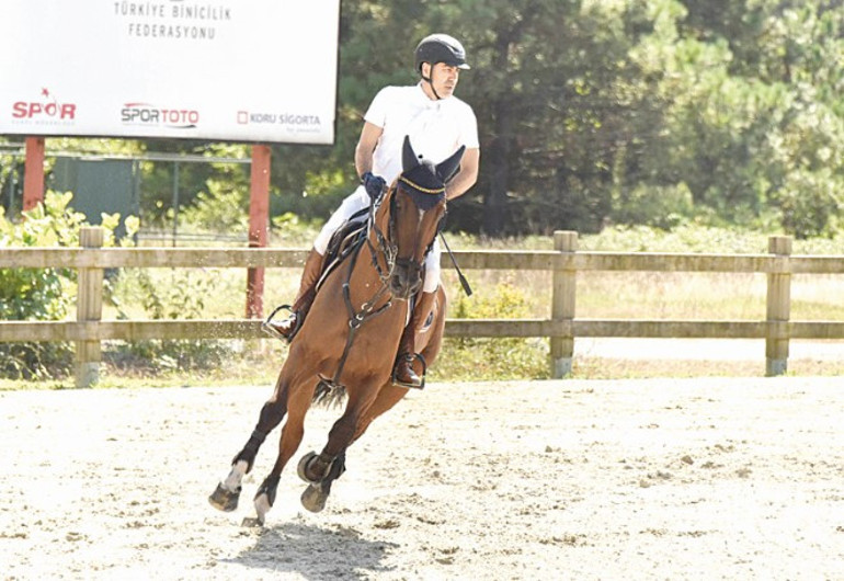Süreyya Yalçın taşıyıcı anneyle çocuk sahibi olacak