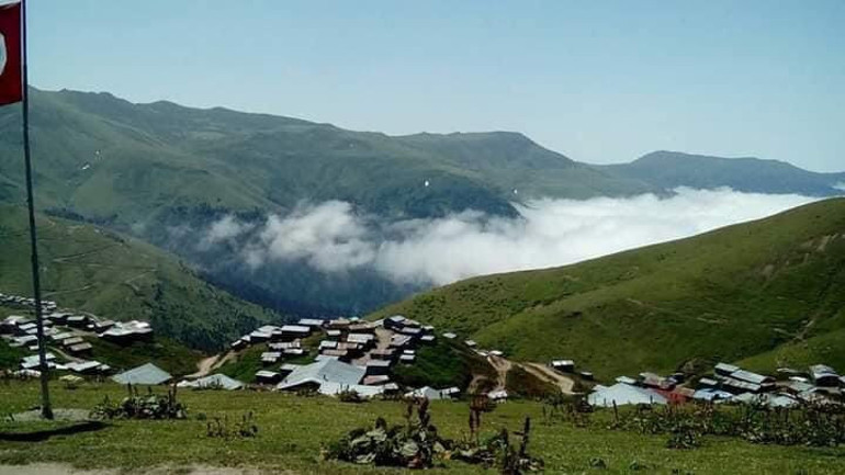 Artvinde acı olay Yangında torununu kurtardı, kendisi hayatını kaybetti