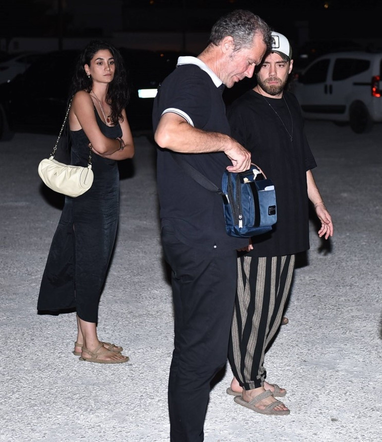 Murat Dalkılıç ve Sitare Akbaş aşkı belgelendi