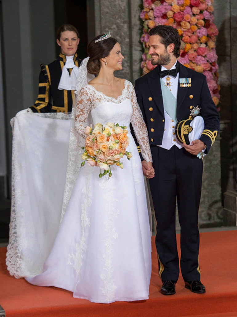 Prens Carl Philip ile Prenses Sofianın üçüncü oğulları Julian vaftiz edildi