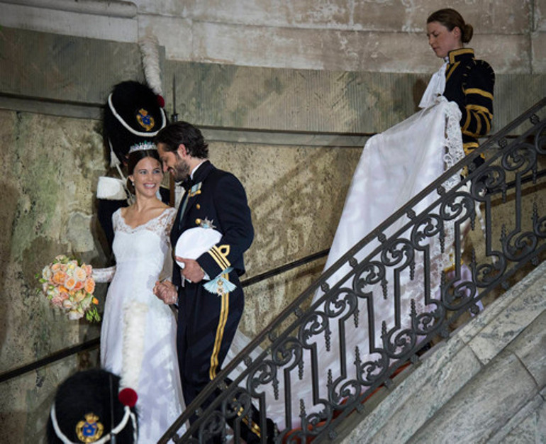 Prens Carl Philip ile Prenses Sofianın üçüncü oğulları Julian vaftiz edildi