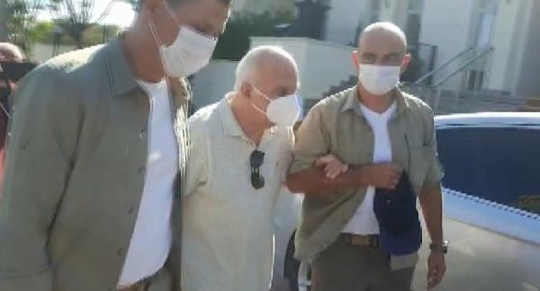 28 Şubat davasında son dakika gelişmesi Çevik Bir ve Çetin Doğanın da aralarında bulunduğu emekli generaller cezaevinde