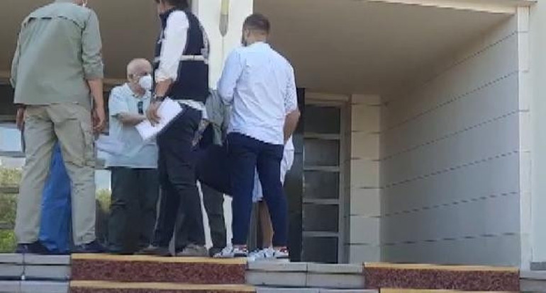 28 Şubat davasında son dakika gelişmesi Çevik Bir ve Çetin Doğanın da aralarında bulunduğu emekli generaller cezaevinde