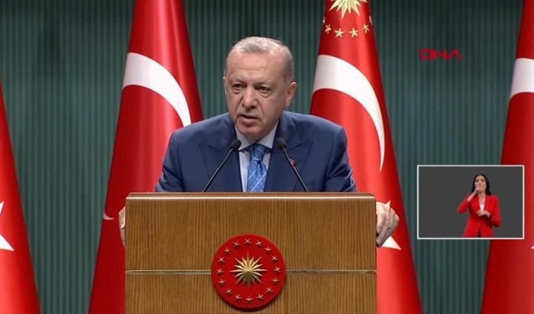 Son dakika haberi Erdoğan duyurdu: Yüz yüze eğitim ve konser, tiyatro, sinema, seyahat gibi toplu faaliyetlerde PCR testi zorunlu