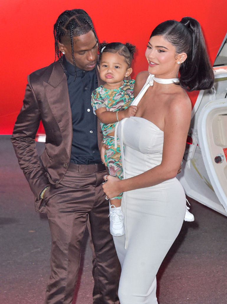 Kylie Jenner yine hamile: Barışma hediyesi bebek