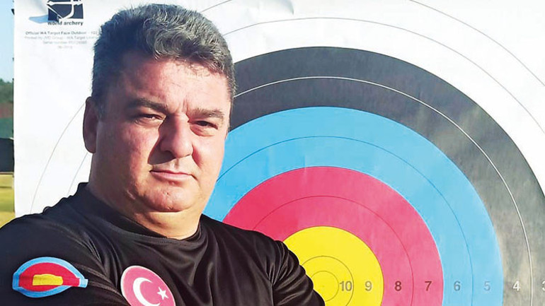 ‘Başarabilirsiniz, yeter ki başınızı kaldırıp ileri bakın’