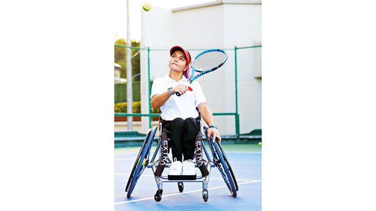 ‘Başarabilirsiniz, yeter ki başınızı kaldırıp ileri bakın’