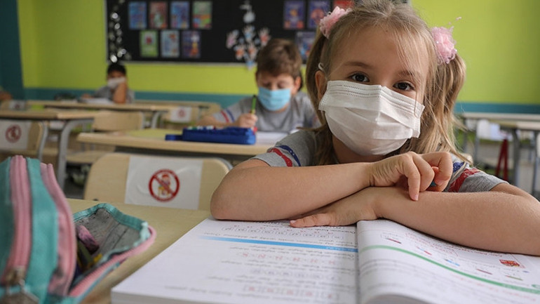 Velilerin kafasındaki soru işaretlerine yanıt aradık... Okul servislerinde 6 Eylül alarmı