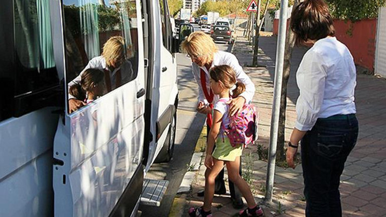 Velilerin kafasındaki soru işaretlerine yanıt aradık... Okul servislerinde 6 Eylül alarmı