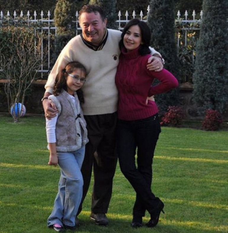 İpek Açar: Kızımı 3 aydır göremedim