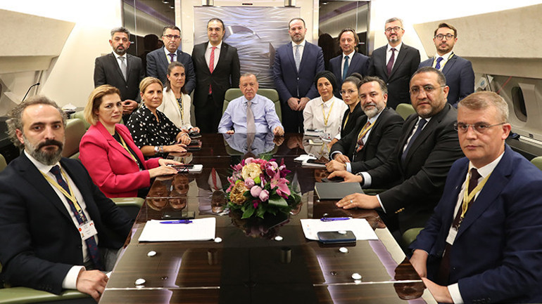 Son dakika: Cumhurbaşkanı Erdoğandan Afganistan açıklaması: Talibanın devlet yönetme noktasındaki duruşunu göreceğiz