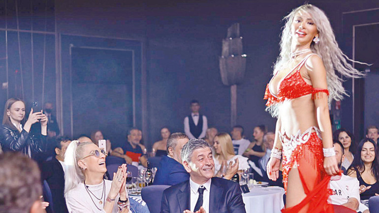 Alişan ve Tan Taşçıdan duygusal düet