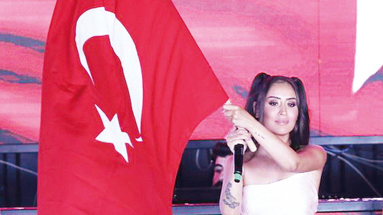 Alişan ve Tan Taşçıdan duygusal düet