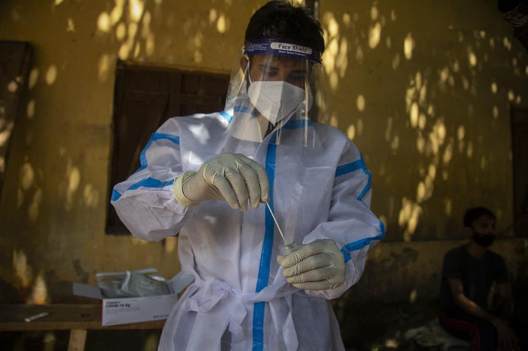 Hindistanda gizemli hastalık paniği büyüyor: Şimdiden 30 bin kişiye bulaştı