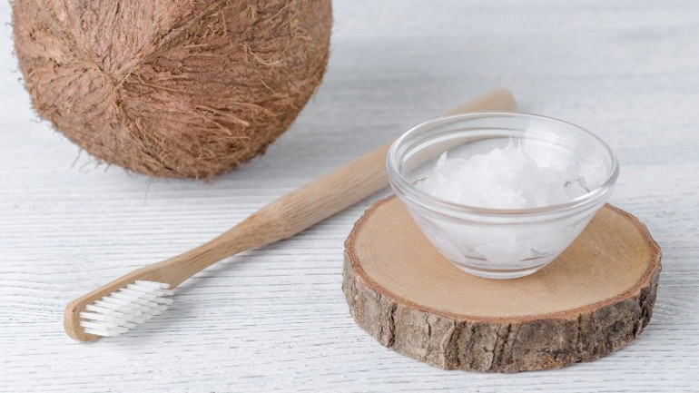 Oil Pulling (Yağ Çekme) Nedir, Nasıl ve Hangi Yağlarla Yapılır İşte, Oil Pulling Faydaları