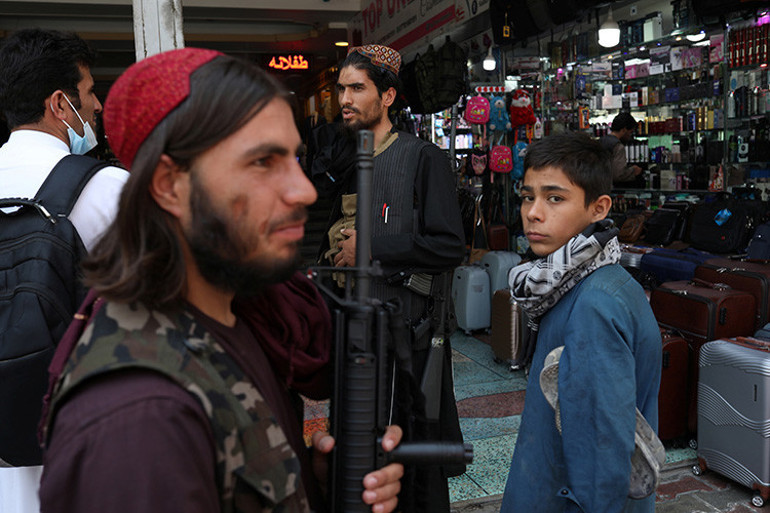 Taliban beni çaya çağırdı... İngiliz gazeteci o anları anlattı