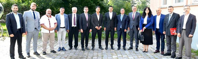 ‘Sandığa giderek iradenizi gösterin’