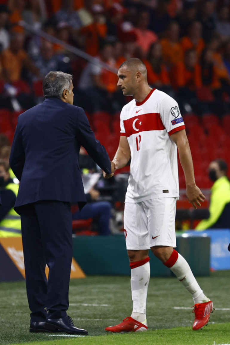 Son Dakika: Şenol Güneşin Yalvardılar sözünün ardından... Nihat Özdemir: Arkadaşlar vallahi bıktım