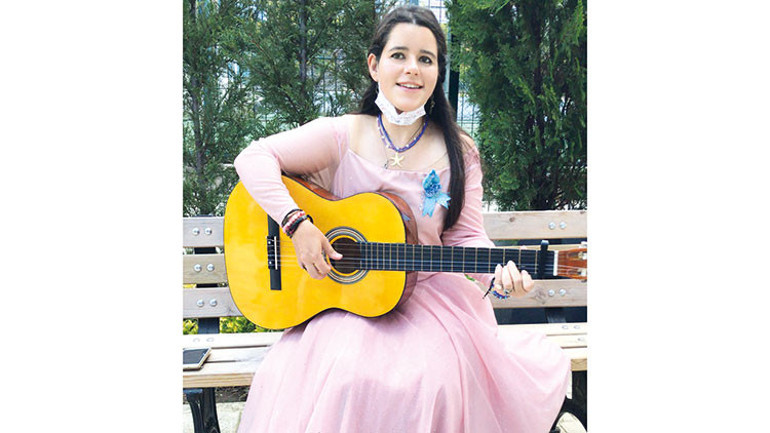 Rabianın zaferi: ‘Konuşamaz’ dediler, 23 enstrüman çalıyor