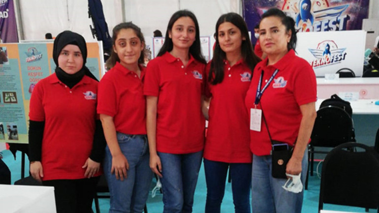 İşte genç mucitler... TEKNOFEST İstanbulda onlarcası var