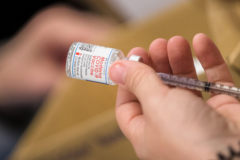 Doktor Hasan Gokalın aşı savaşı Aldığı bir karar bütün hayatını altüst etti...