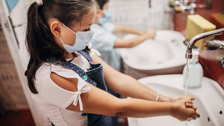 Okulda tek tehdit Covid değil... Çocuklarda bu belirtilere dikkat