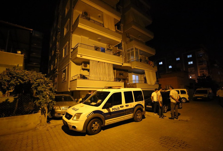 Son dakika haberi: Korkunç olay Anne ve 2 çocuğu evde ölü bulundu