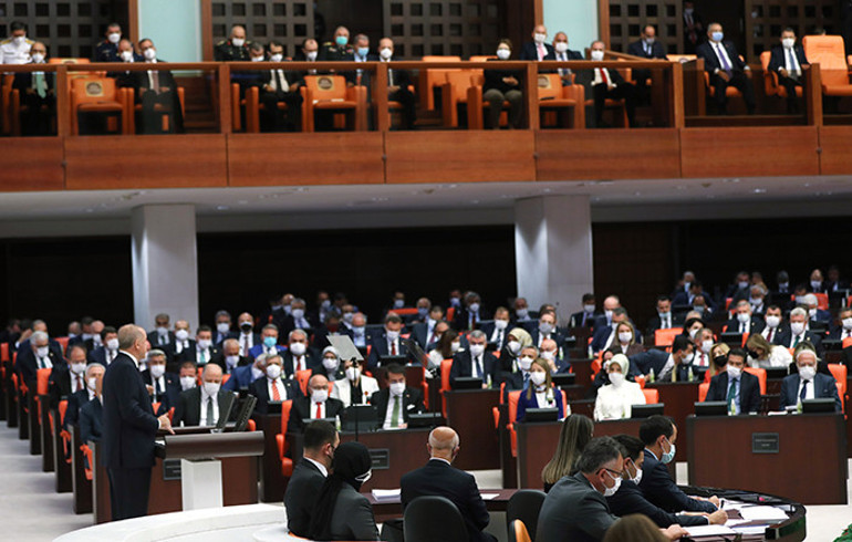 Son dakika... TBMM’de yeni yasama yılı başladı... Cumhurbaşkanı Erdoğan: Meclisin ışıkları yanıyorsa bu ülkenin sırtı yere gelmez