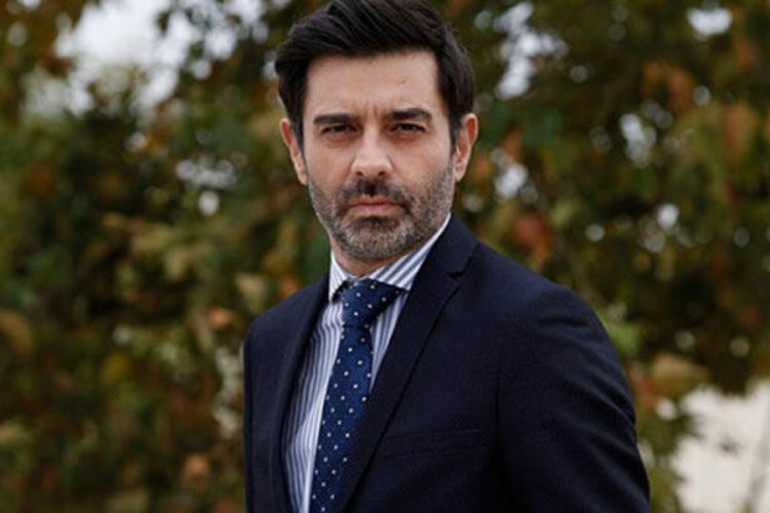 Tamer Karadağlının şaşırtan takıntısı: Ayakkabılarını sadece yatarken çıkarıyor