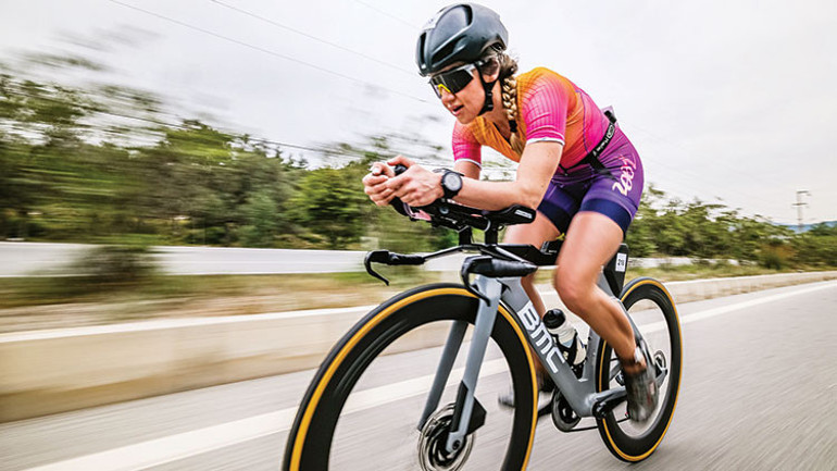 ‘Vücuduna bu işkenceyi neden çektiriyorsun’