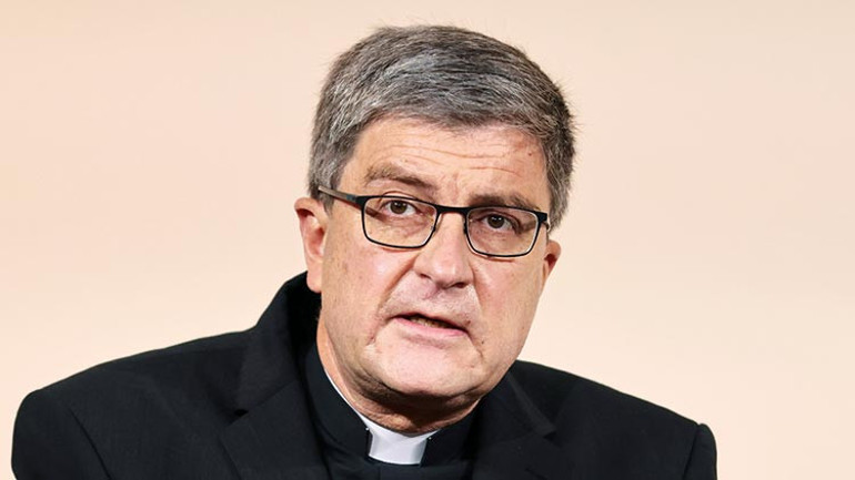 Fransa’da kilisenin utanç raporu: 216 bin çocuk tacize uğradı, görmezden geldiler