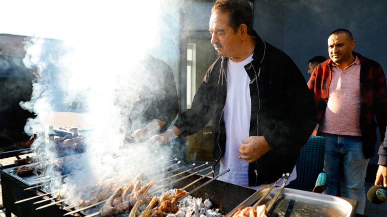 İbrahim Tatlıses 12 yıl sonra ilk kez yurt dışında