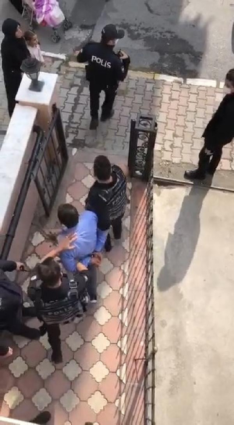 Beylikdüzünde korkunç olay Karısını öldürdü, başında bekledi