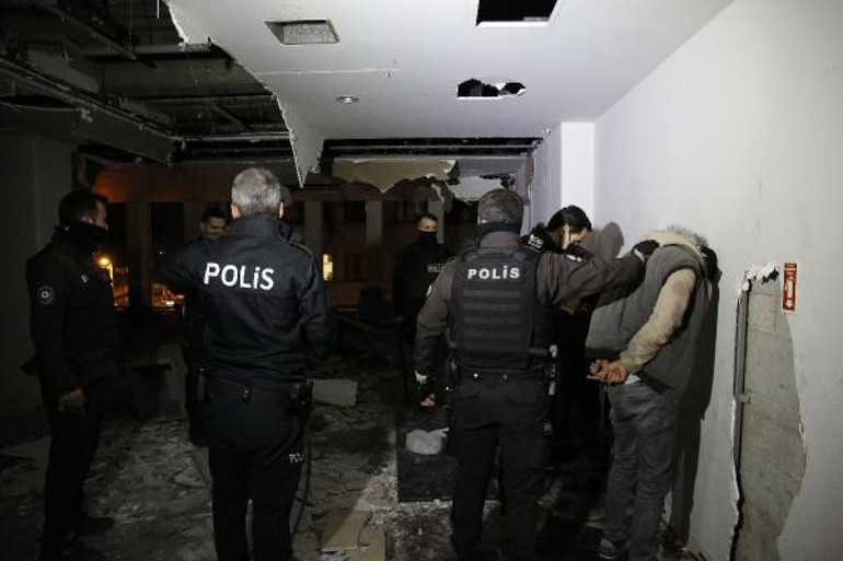 Reza Zarrabın binasını parça parça çaldılar Polisten operasyon: Suçüstü yakalandılar