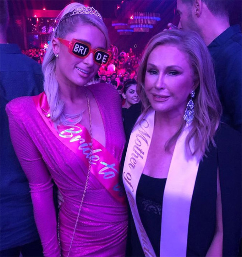Düğün tarihi gizli, bir haftadır bekarlığa veda ediyor: Paris Hilton, dördüncü nişanlısıyla evlenmek için gün sayıyor
