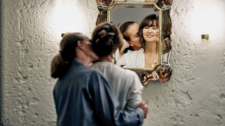 ‘İkimiz bir fidanın dehşet saçan dalıyız’