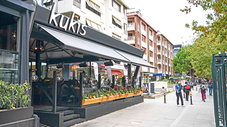 Yine, yeni, yeniden Cadde