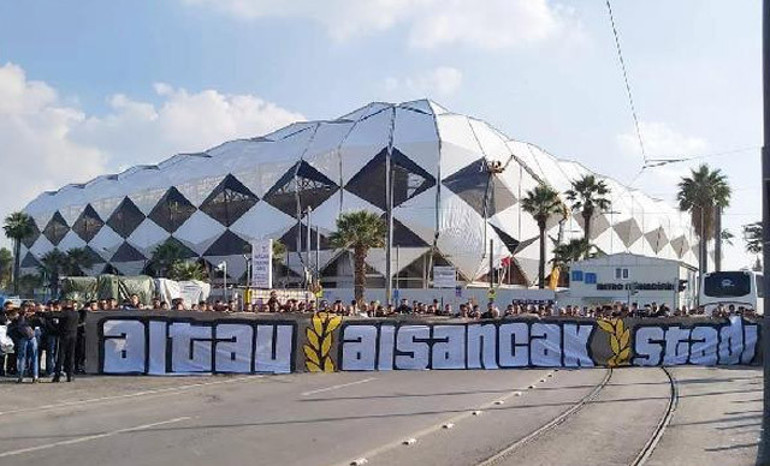 Altınordudan Alsancak Stadı için gazete ilanı