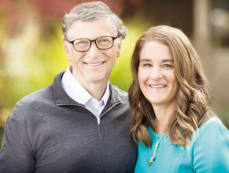 Gates’in kızı Mısırlı jokeyle evlendi
