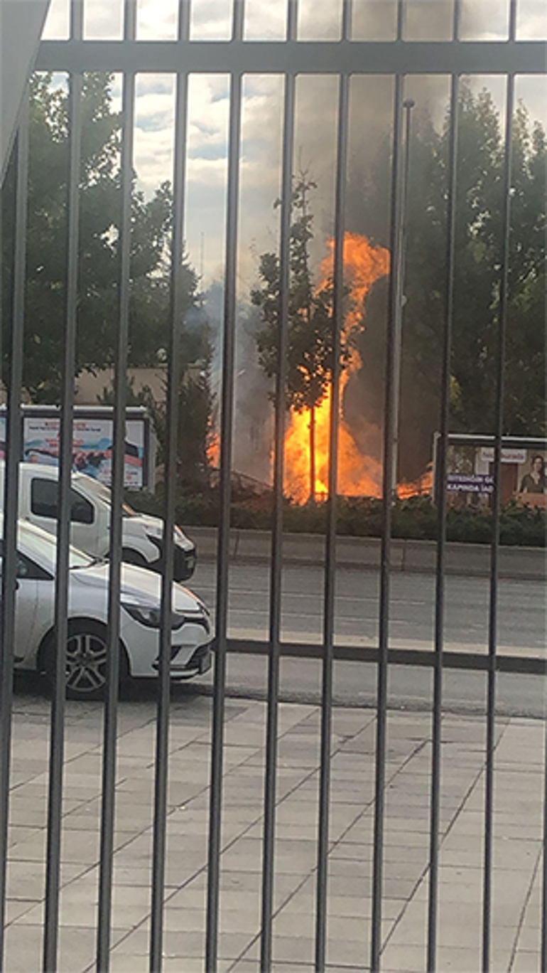 Son dakika Ankarada Maden Tetkik ve Arama (MTA) Yerleşkesinde korkutan patlama