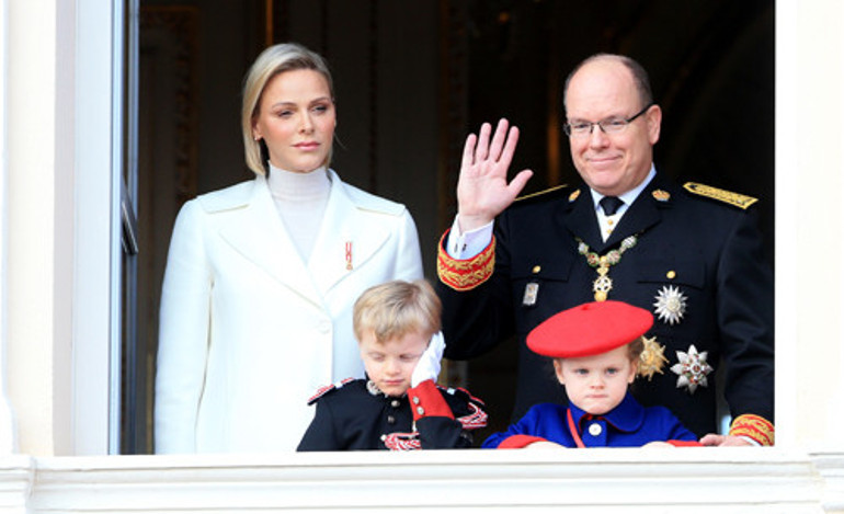 Saraya gelin getirmek için şeytani bir plan yapmışlar: Grace Kelly belki de bir masal prensesi değildi