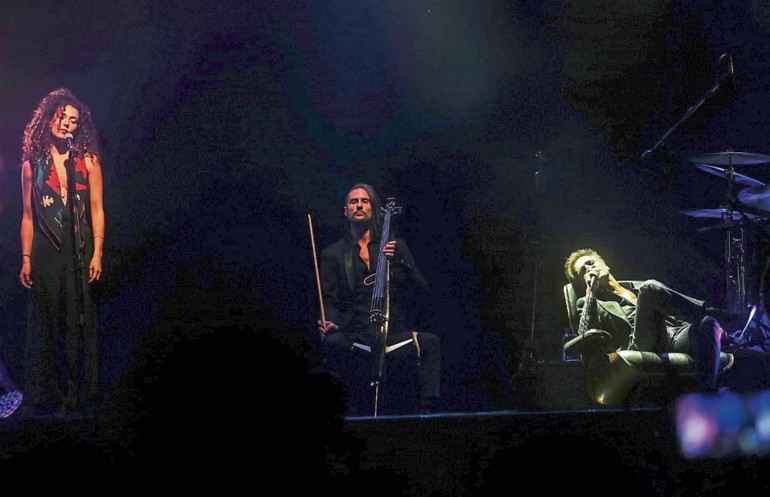 Akdeniz’in en büyük deniz festivalinde yelkenler yangın bölgesi için açıldı