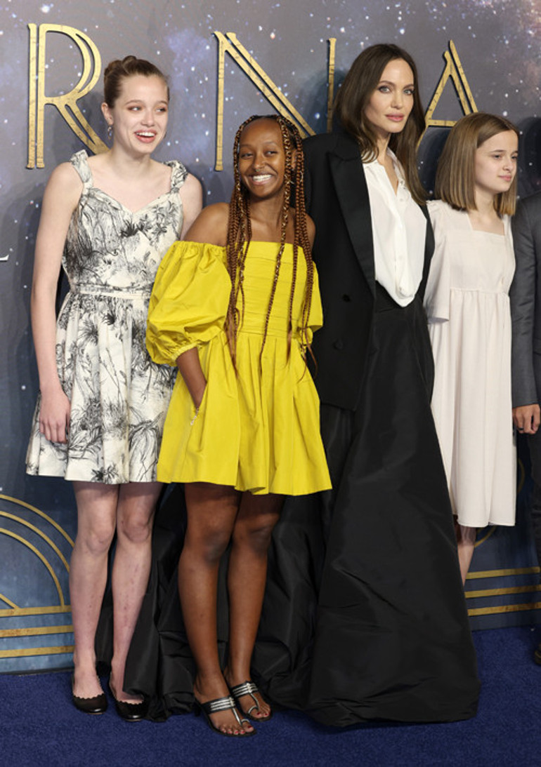 Onca servete sahip ama Angelina Jolie çocuklarını eski giysilerle büyütüyor