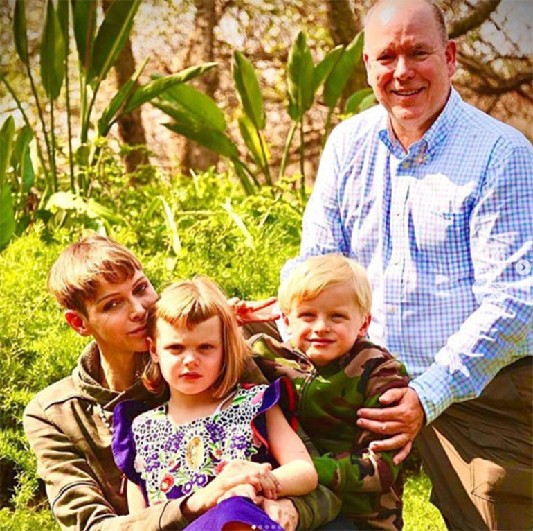 Prenses Charlene ile Prens Albert boşanıyor mu Son kararı açıkladı