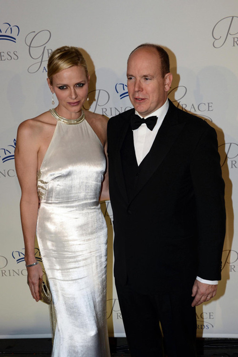 Prenses Charlene ile Prens Albert boşanıyor mu Son kararı açıkladı