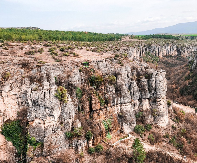 Türkiye’nin doğa harikası kanyonları… 7 şehirden sonbaharın yakıştığı en güzel 10 kanyon