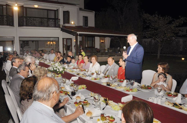 Çok çalışmayı, adil olmayı o yıllarda öğrendim