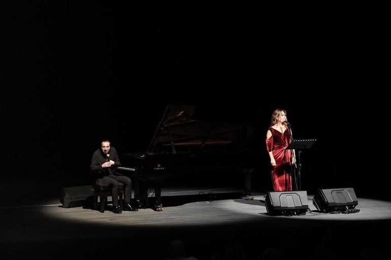 Ata Sahnesi’nde Cumhuriyet Resitali