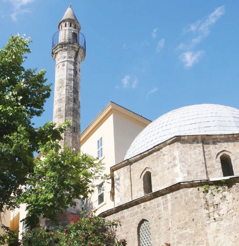 Osmanlı’nın izinde Macaristan ‘Tuna Nehri akmam diyor...’